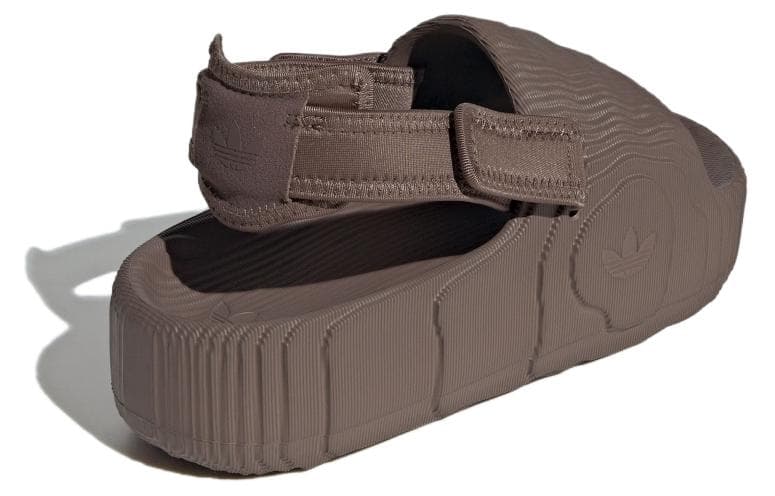 Шлёпанцы adidas 22 XLG Slides - изображение 3