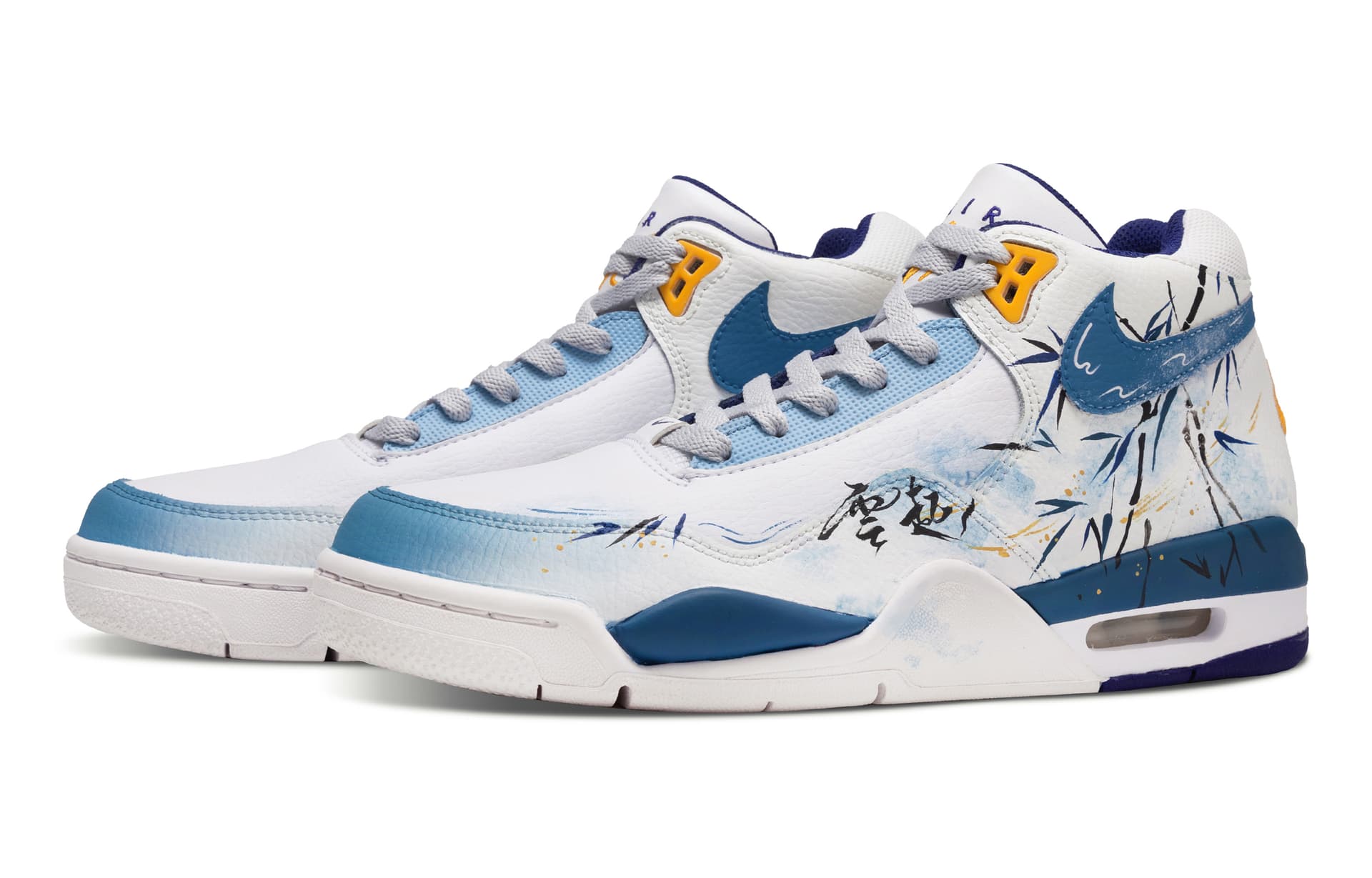 Ретро баскетбольные кроссовки Nike Flight Legacy - изображение 3