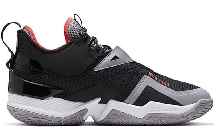 Ретро баскетбольные кроссовки Jordan One Take 1 Black - изображение 2