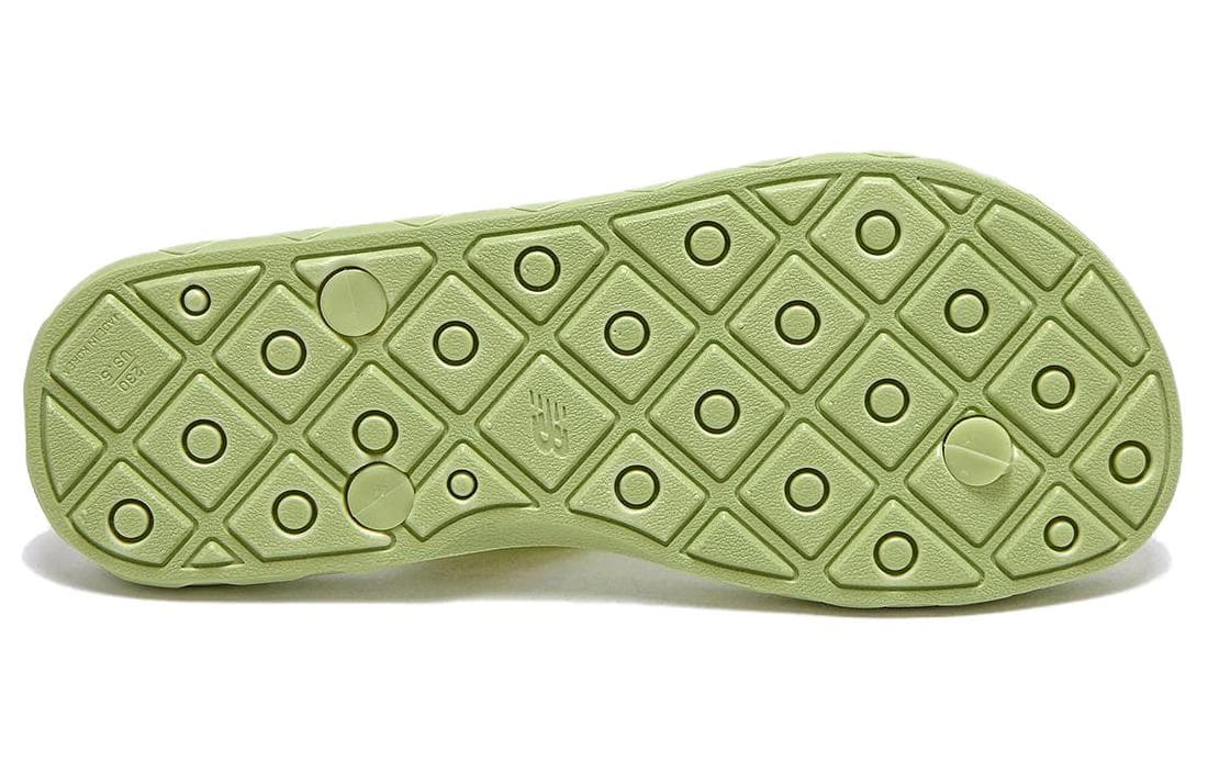 Шлёпанцы New Balance - изображение 6