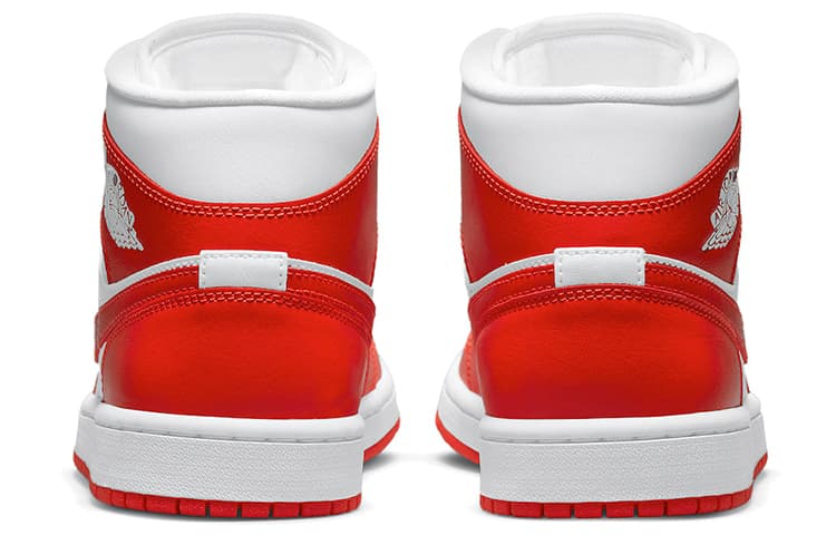 Ретро баскетбольные кроссовки Jordan Air Jordan 1 Mid Havana Red — фото 5