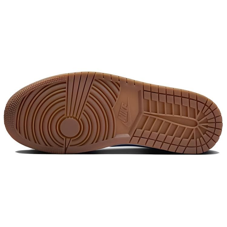 Ретро баскетбольные кроссовки Travis Scott x Air Jordan Retro Low Yellow - изображение 6