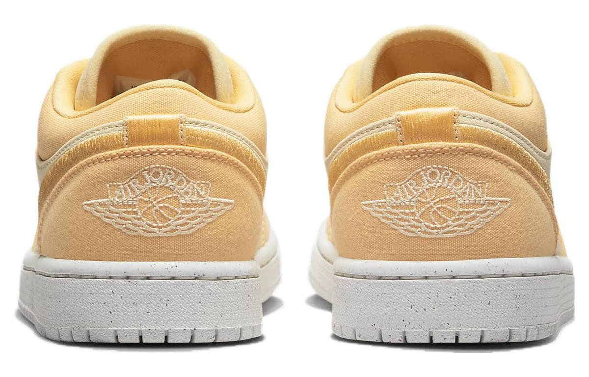 Ретро баскетбольные кроссовки Jordan Air Jordan 1 Low SE "Canvas" — фото 5