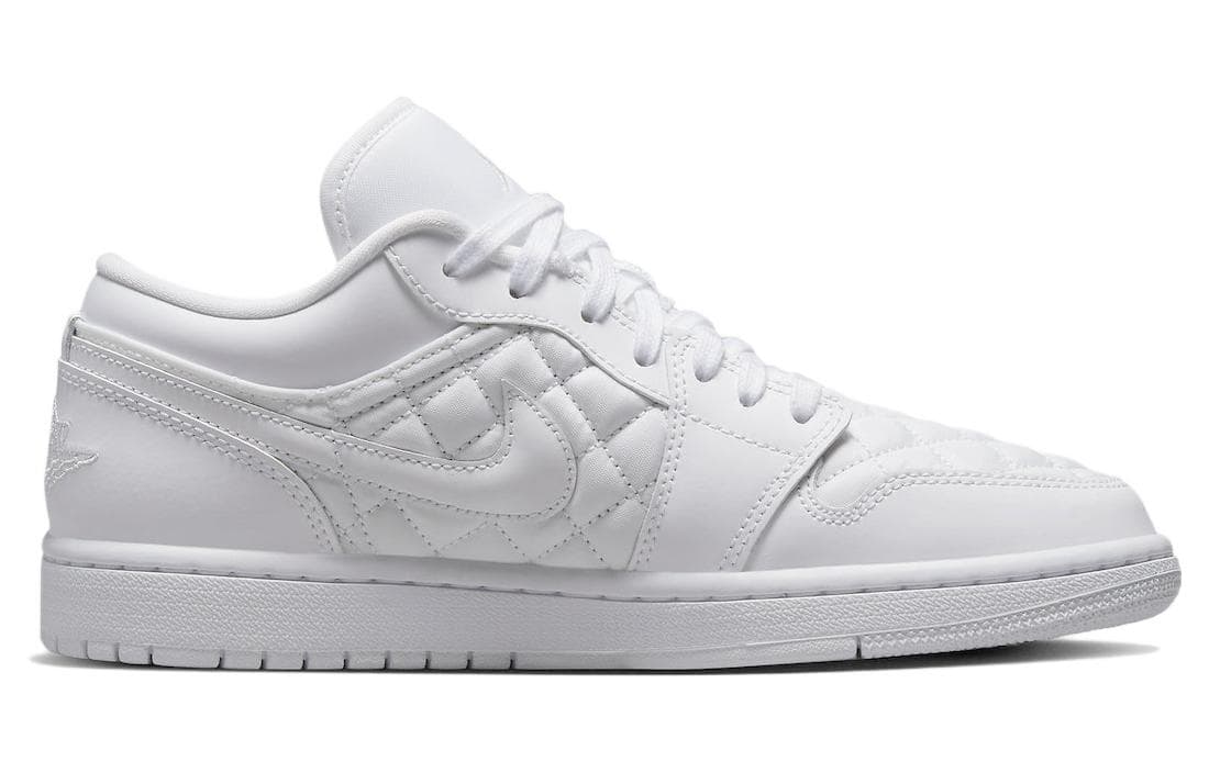 Ретро баскетбольные кроссовки Jordan Air Jordan 1 Low "Triple White" - изображение 2