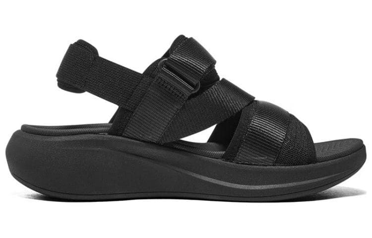 Сандалии с ремешком Skechers Max Cushioning Essential Sandal - изображение 2