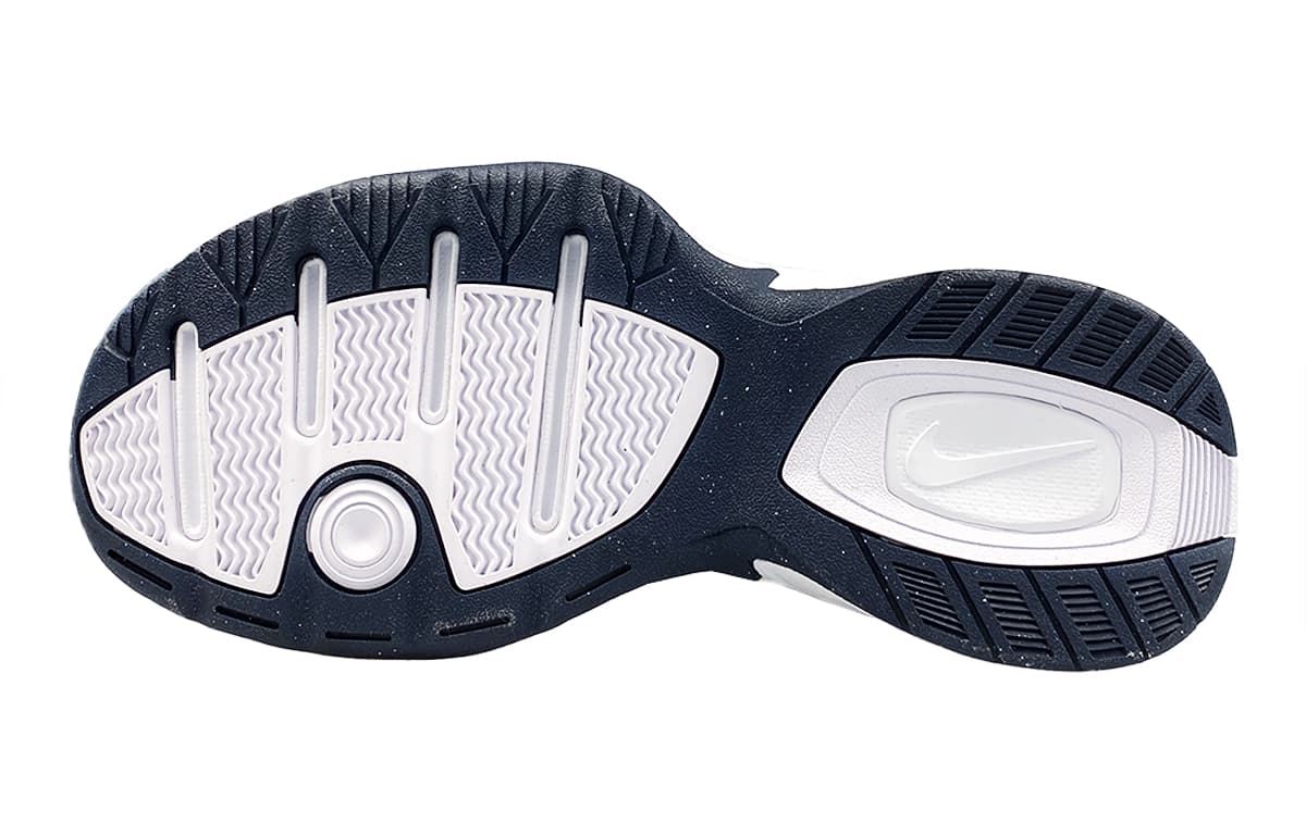 Кроссовки Nike Air Monarch 4 - изображение 6