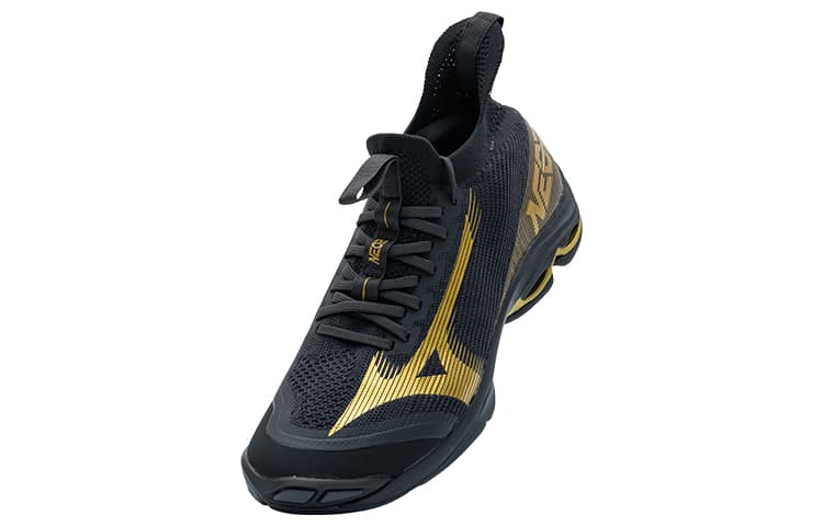 Кроссовки Mizuno Wave Lightning Neo - изображение 2