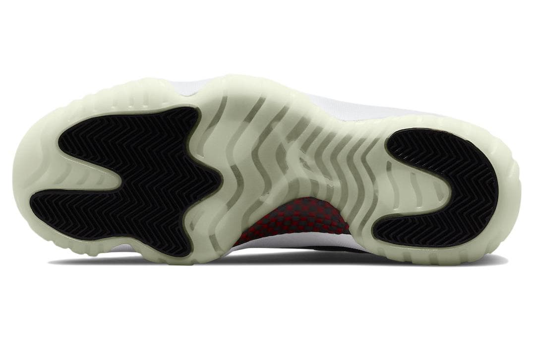 Ретро баскетбольные кроссовки Jordan Air Jordan 11 Retro Low "72-10" - изображение 6