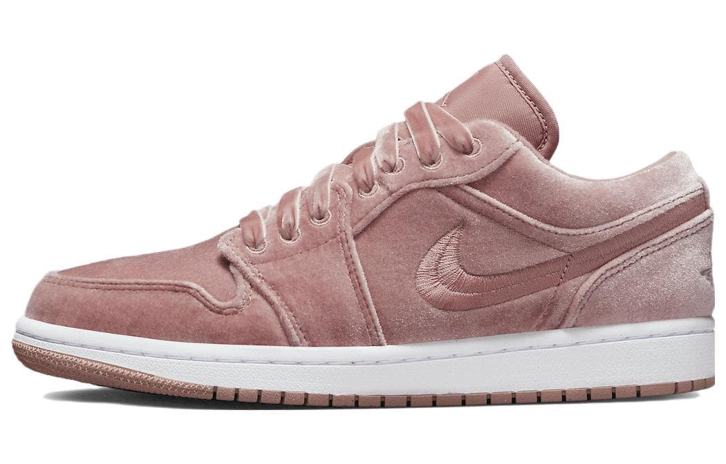 Ретро баскетбольные кроссовки Jordan Air Jordan 1 Low "Pink Velvet"