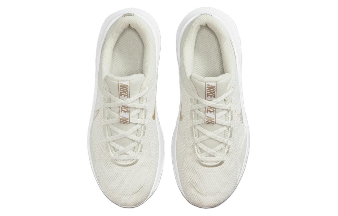 Кроссовки для спортзала Nike Legend Essential 3 - изображение 4
