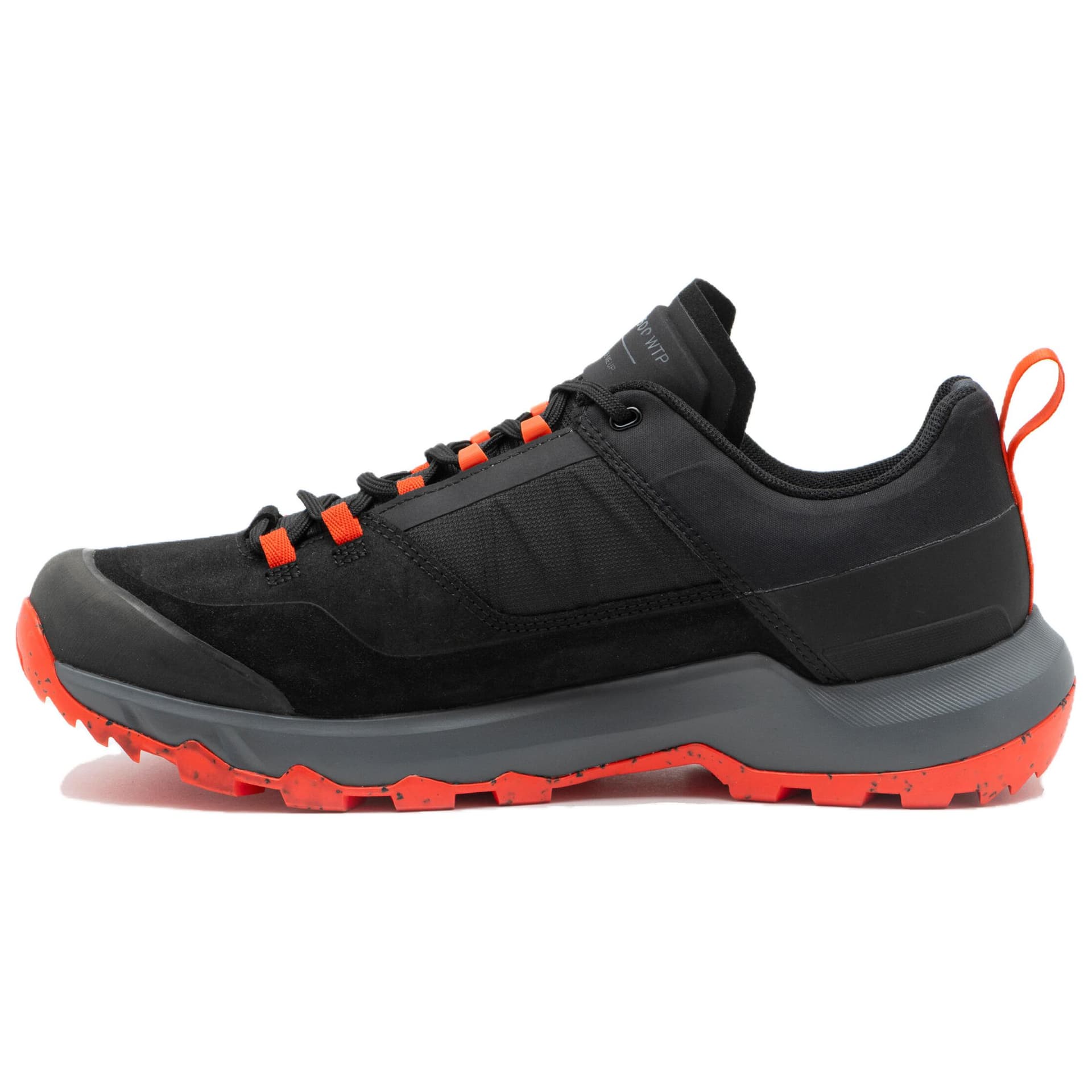 Кроссовки DECATHLON MH500 Водонепроницаемый Low Топ Походная обувь Мужской Черный и оранжевый - изображение 1