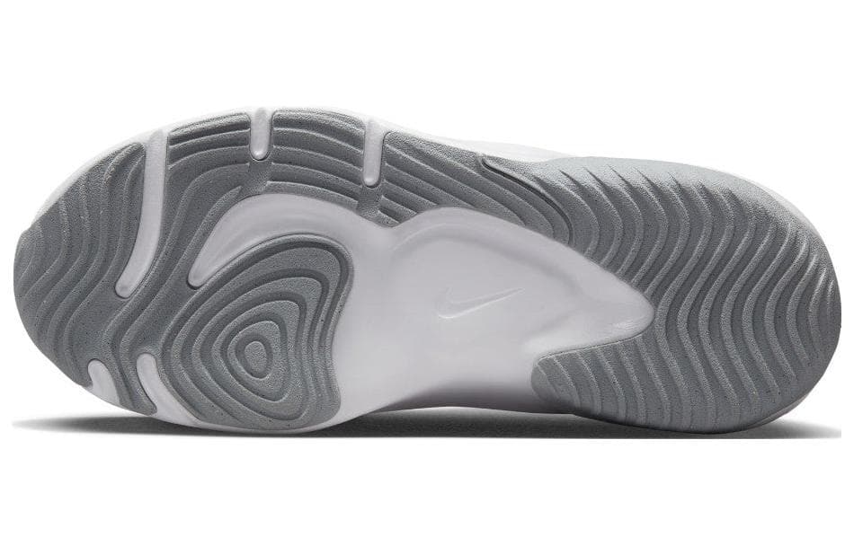 Кроссовки для спортзала Nike Legend Essential 3 - изображение 6
