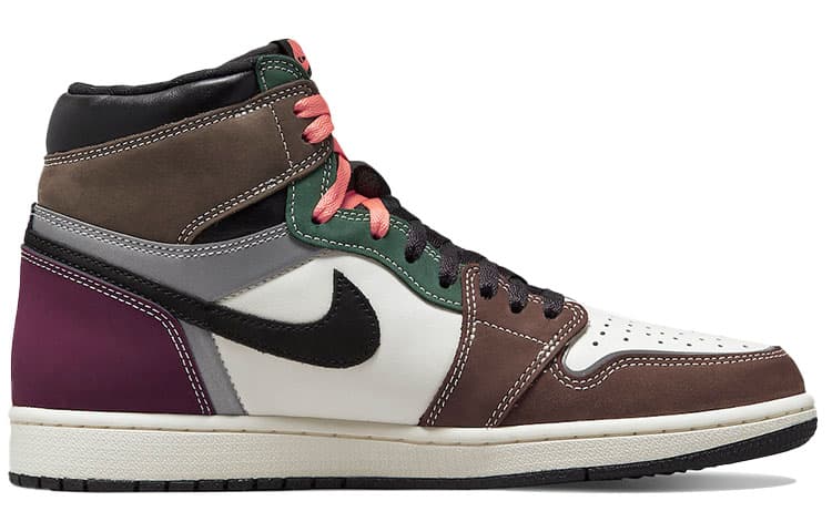 Ретро баскетбольные кроссовки Air Jordan 1 Retro High OG "Hand Crafted" - изображение 2