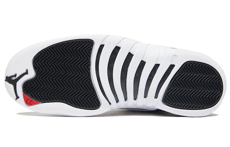 Ретро баскетбольные кроссовки Jordan Air Jordan 12 Retro "Playoffs" 2022 - изображение 6