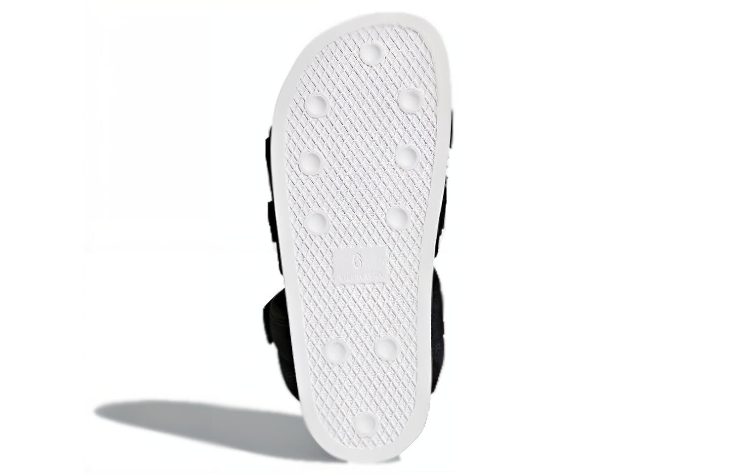 Сандалии с ремешком adidas Adilette Sandal 2.0 - изображение 5