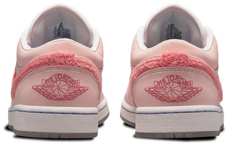 Ретро баскетбольные кроссовки Jordan Air Jordan 1 Low SE "Mighty Swooshers" - изображение 5