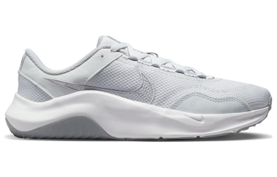 Кроссовки для спортзала Nike Legend Essential 3 - изображение 2