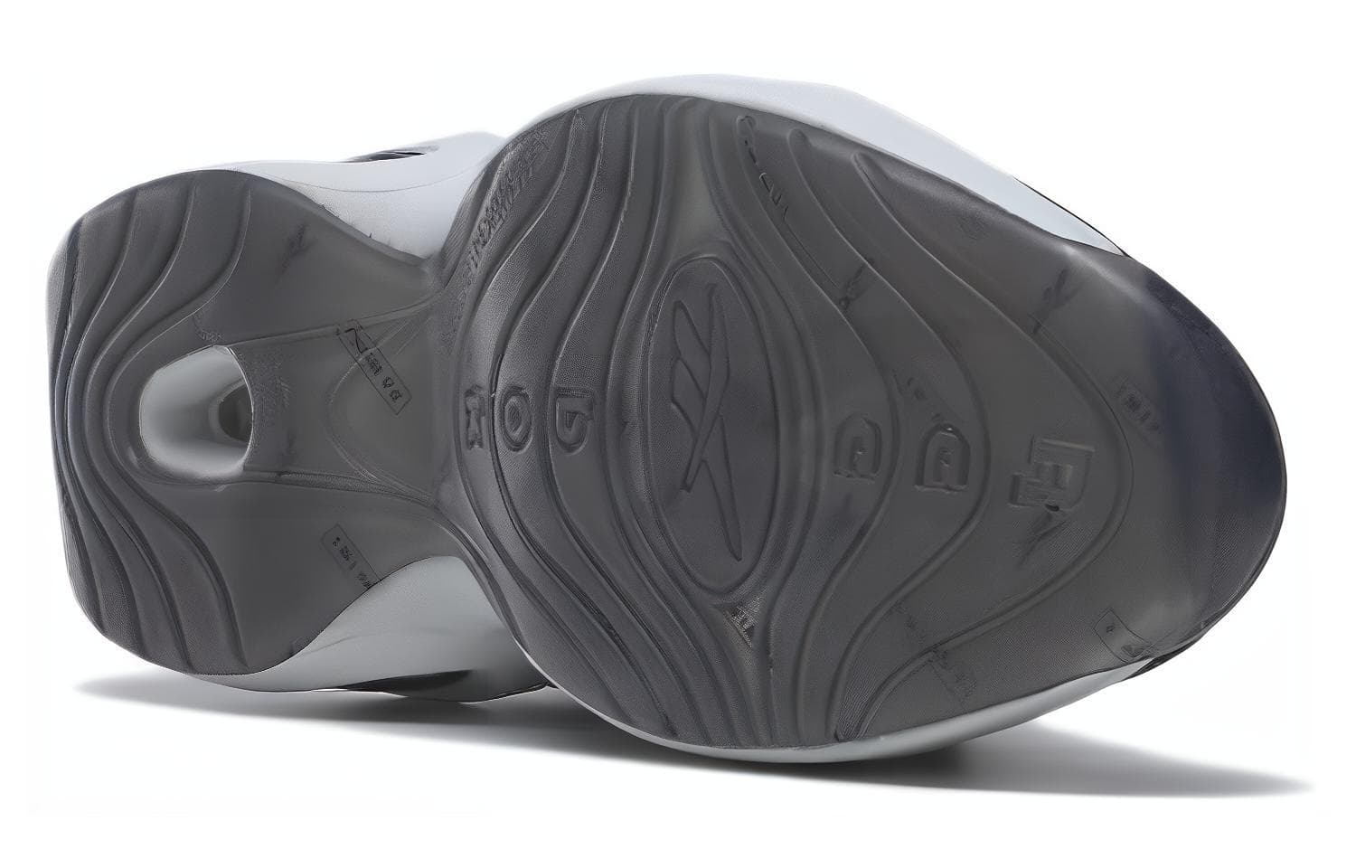 Ретро баскетбольные кроссовки Panini x Reebok Question Retro Basketball Shoes - изображение 6