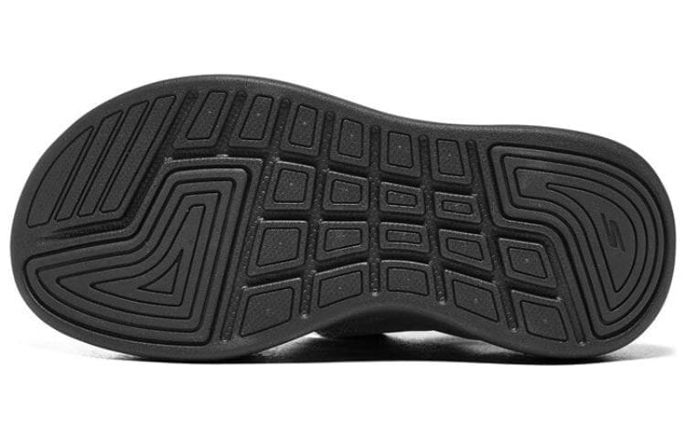 Сандалии с ремешком Skechers Max Cushioning Essential Sandal - изображение 4