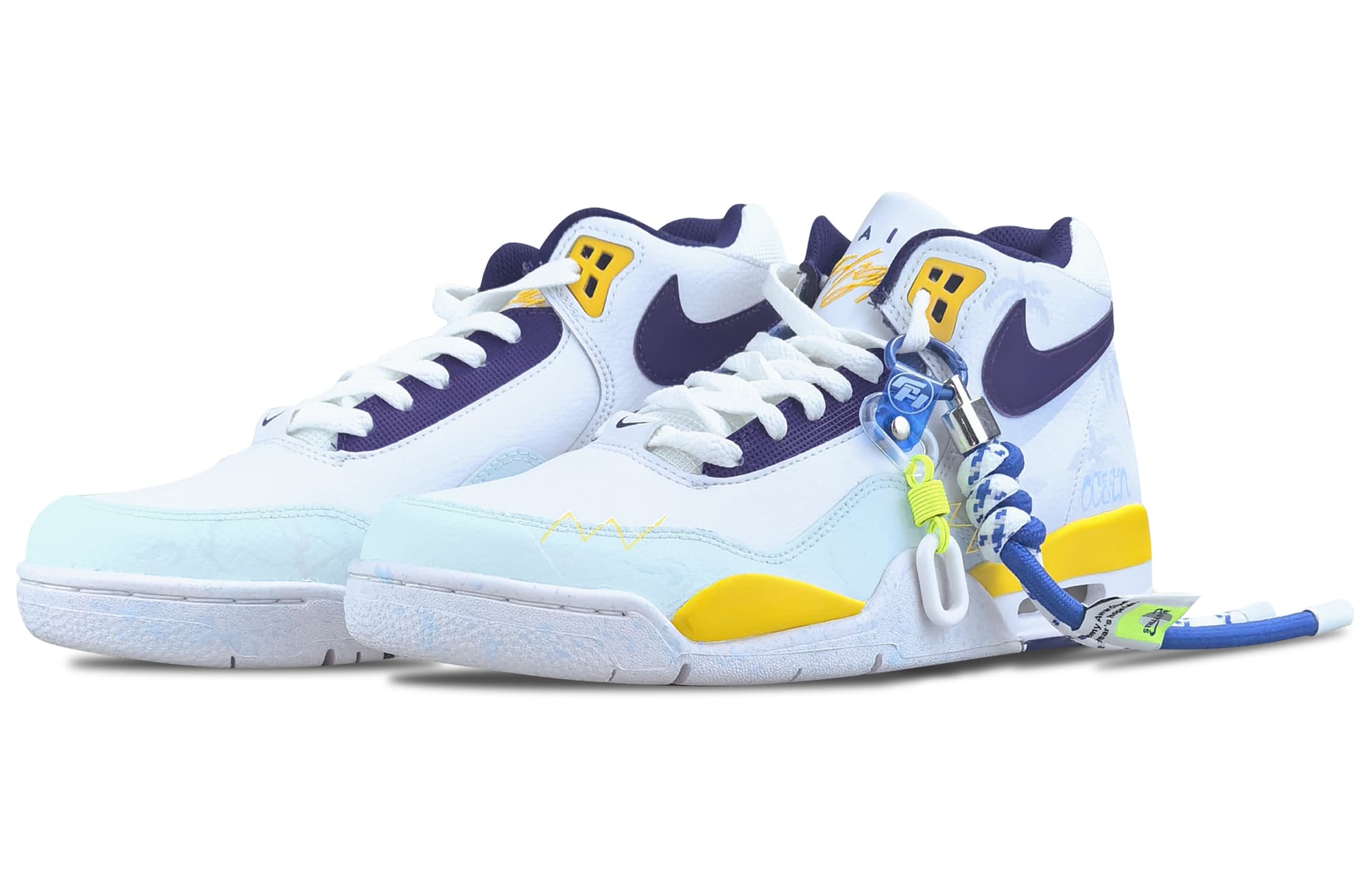 Ретро баскетбольные кроссовки Nike Flight Legacy - изображение 3