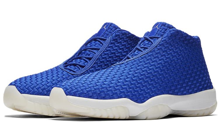 Ретро баскетбольные кроссовки Jordan Future Mid White Blue - изображение 3