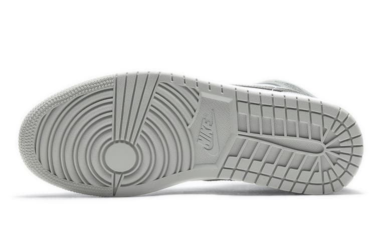 Ретро баскетбольные кроссовки Jordan Air Jordan 1 Mid "Light Smoke Grey" - изображение 4