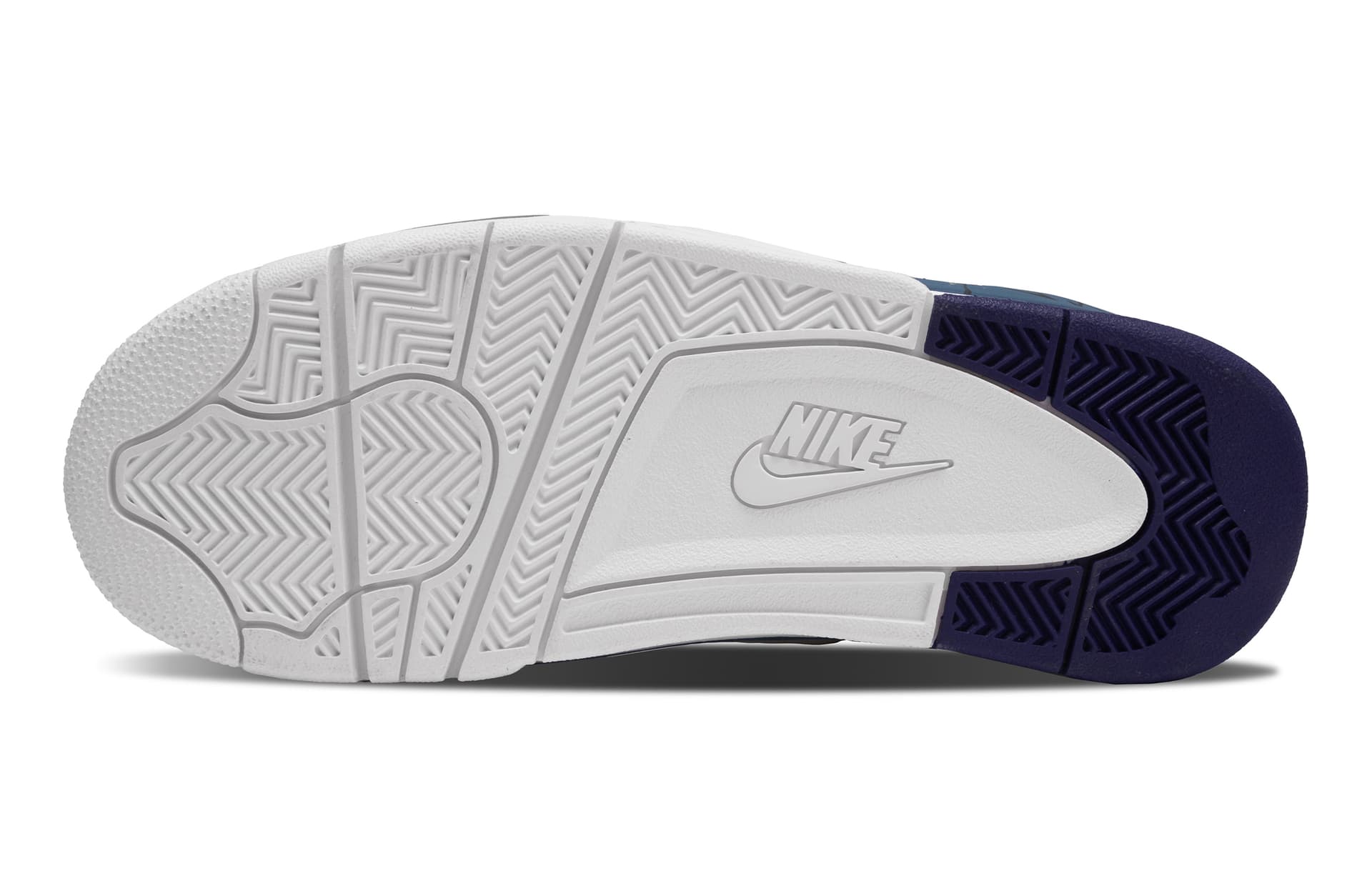 Ретро баскетбольные кроссовки Nike Flight Legacy - изображение 5