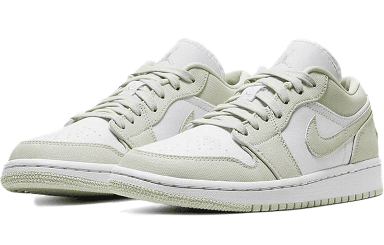 Ретро баскетбольные кроссовки Jordan Air Jordan 1 Low "Spruce Aura" — фото 3