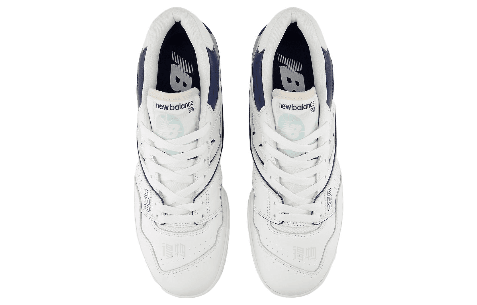 Ретро баскетбольные кроссовки New Balance 550 White Blue - изображение 4