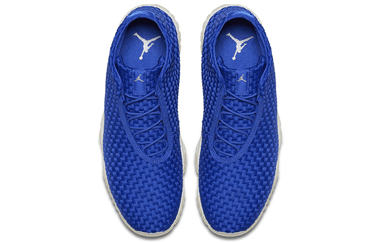 Ретро баскетбольные кроссовки Jordan Future Mid White Blue - изображение 4