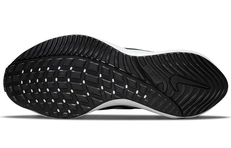 Кроссовки для бега Nike Air Zoom Vomero 16 White Black — фото 6