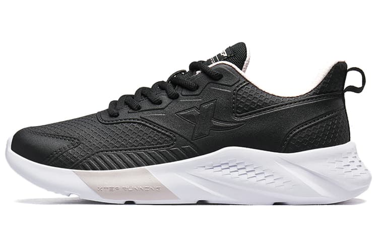 Кроссовки для бега Xtep Running Shoes Low Black Women - изображение 1