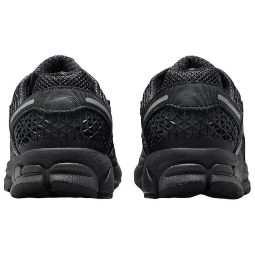 Кроссовки для бега Nike Air Zoom Vomero 5 Triple Black — фото 5