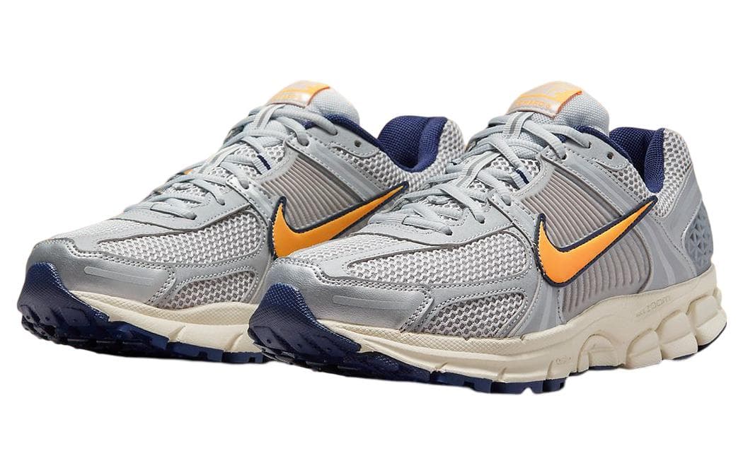 Кроссовки для бега Nike Air Zoom Vomero 5 "Laser Orange" — фото 3