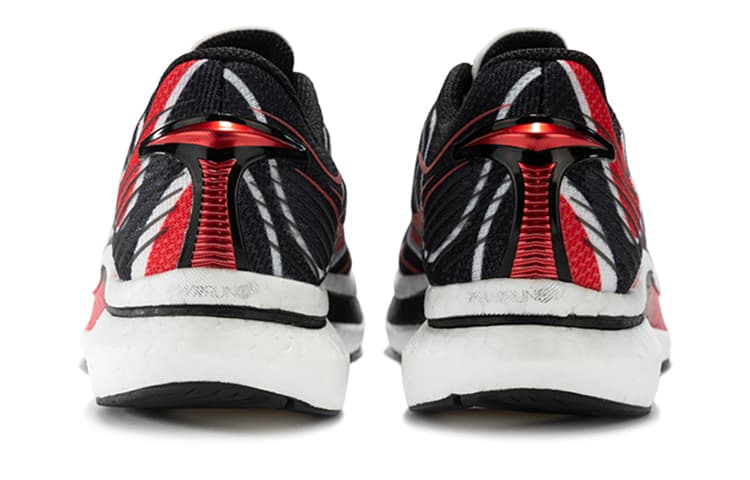 Кроссовки для бега Saucony Endorphin Speed - изображение 4