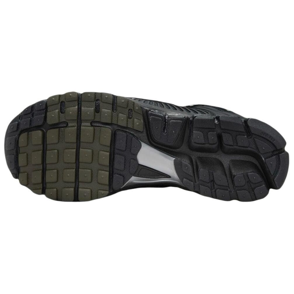 Кроссовки для бега Nike Air Zoom Vomero 5 Military Green — фото 6