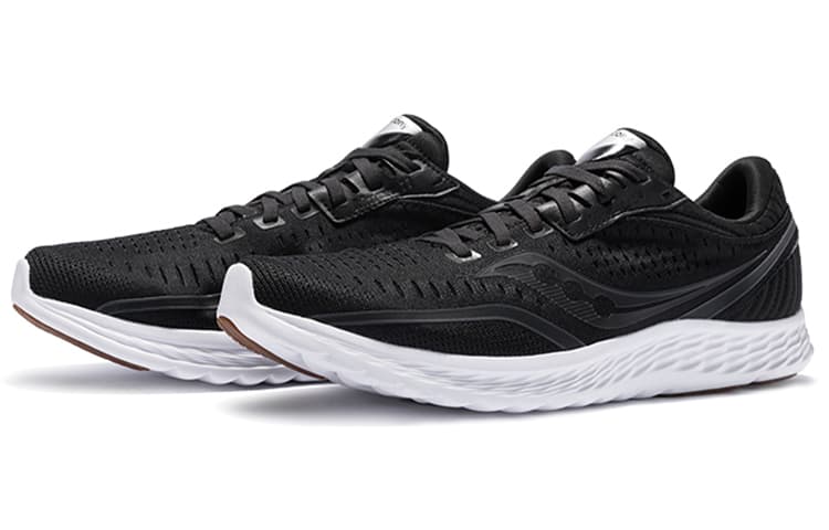Кроссовки для бега Saucony Kinvara 11 - изображение 3