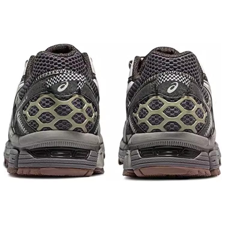 Кроссовки для бега Asics Gel-Kahana 8 Carbon Black — фото 4