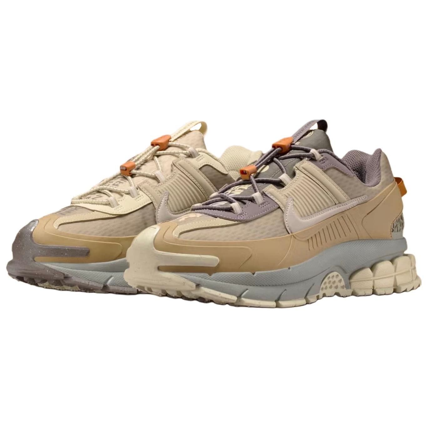Кроссовки для бега Nike Zoom Vomero Roam "Running Poets" - изображение 1