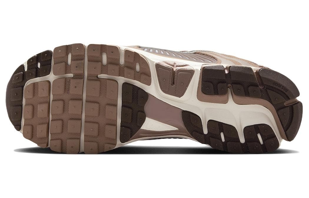 Кроссовки для бега Nike Air Zoom Vomero 5 Brown — фото 6