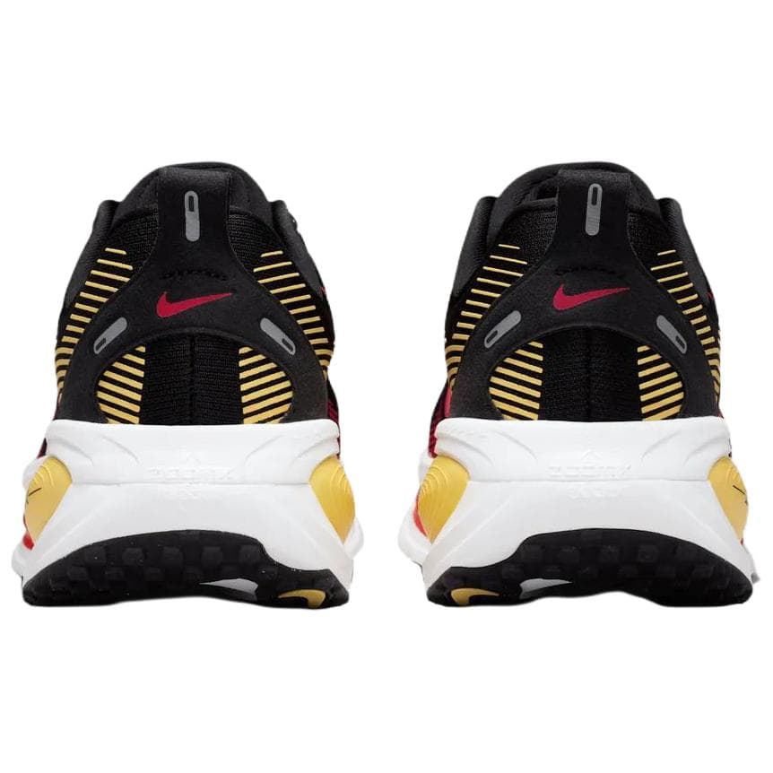 Кроссовки для бега Nike Vomero 18 CNY — фото 5