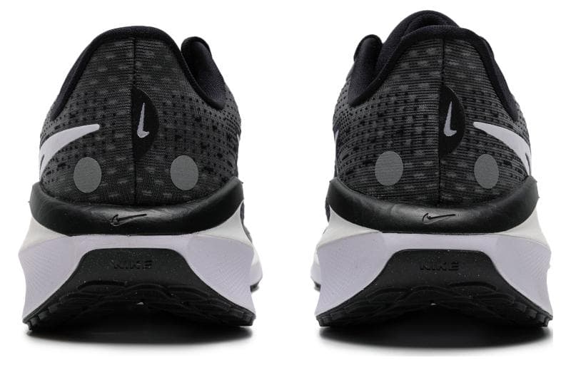 Кроссовки для бега Nike Air Zoom Vomero 17 — фото 4