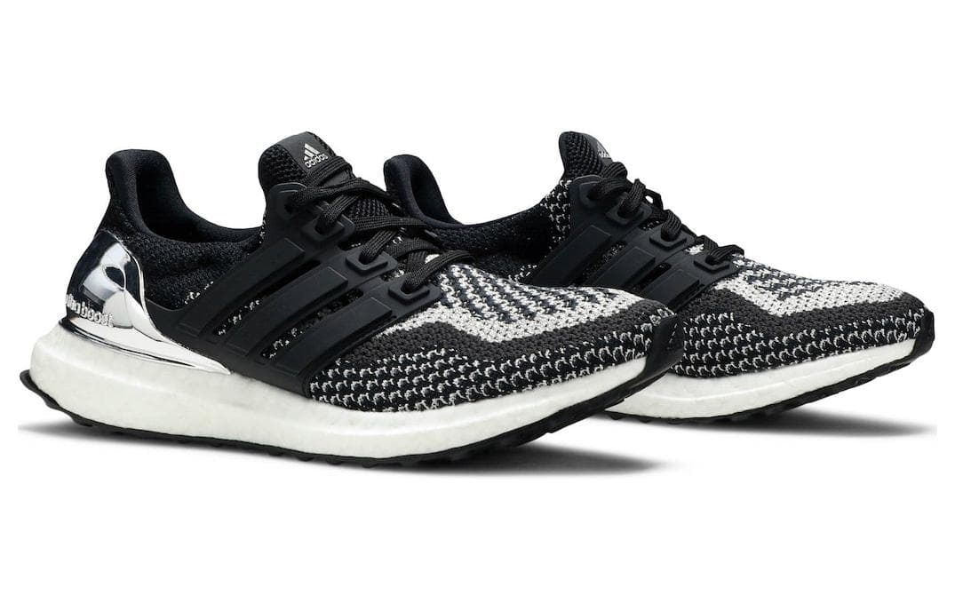 Кроссовки для бега adidas Ultraboost 1.0 Silver Medal - изображение 3