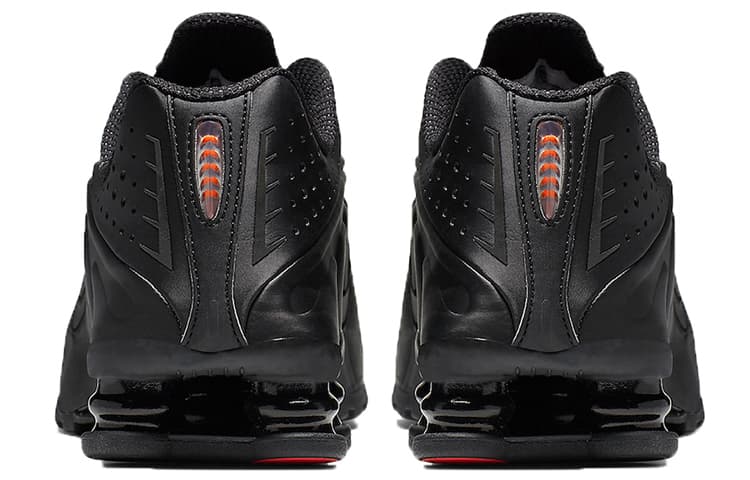Кроссовки для бега Nike Shox R4 Triple Black - изображение 4