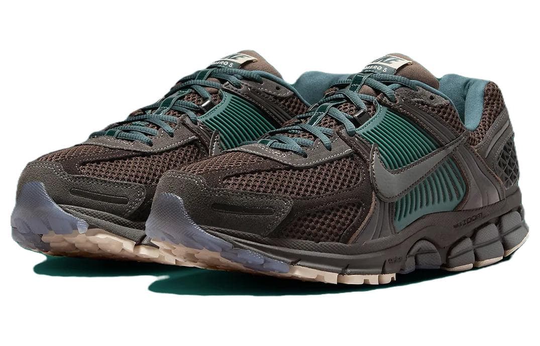 Кроссовки для бега Nike Air Zoom Vomero 5 Black — фото 3