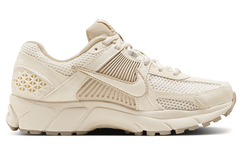 Кроссовки для бега Nike Air Zoom Vomero 5 Beige — фото 2