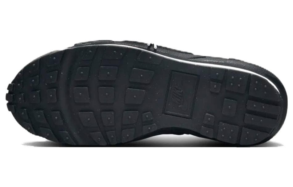Кроссовки Sacai x Nike Air Magmascape "Black" - изображение 6
