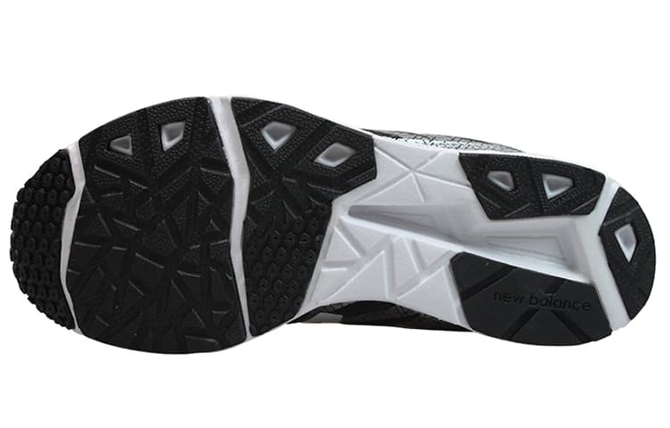 Кроссовки для бега New Balance NB 590 - изображение 4