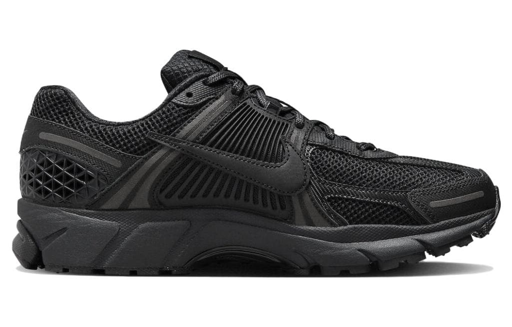 Кроссовки для бега Nike Air Zoom Vomero 5 Black - изображение 2