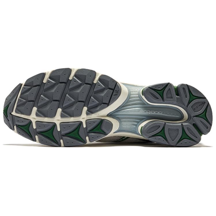 Кроссовки для бега MINTED NY x Saucony Triumph - изображение 5